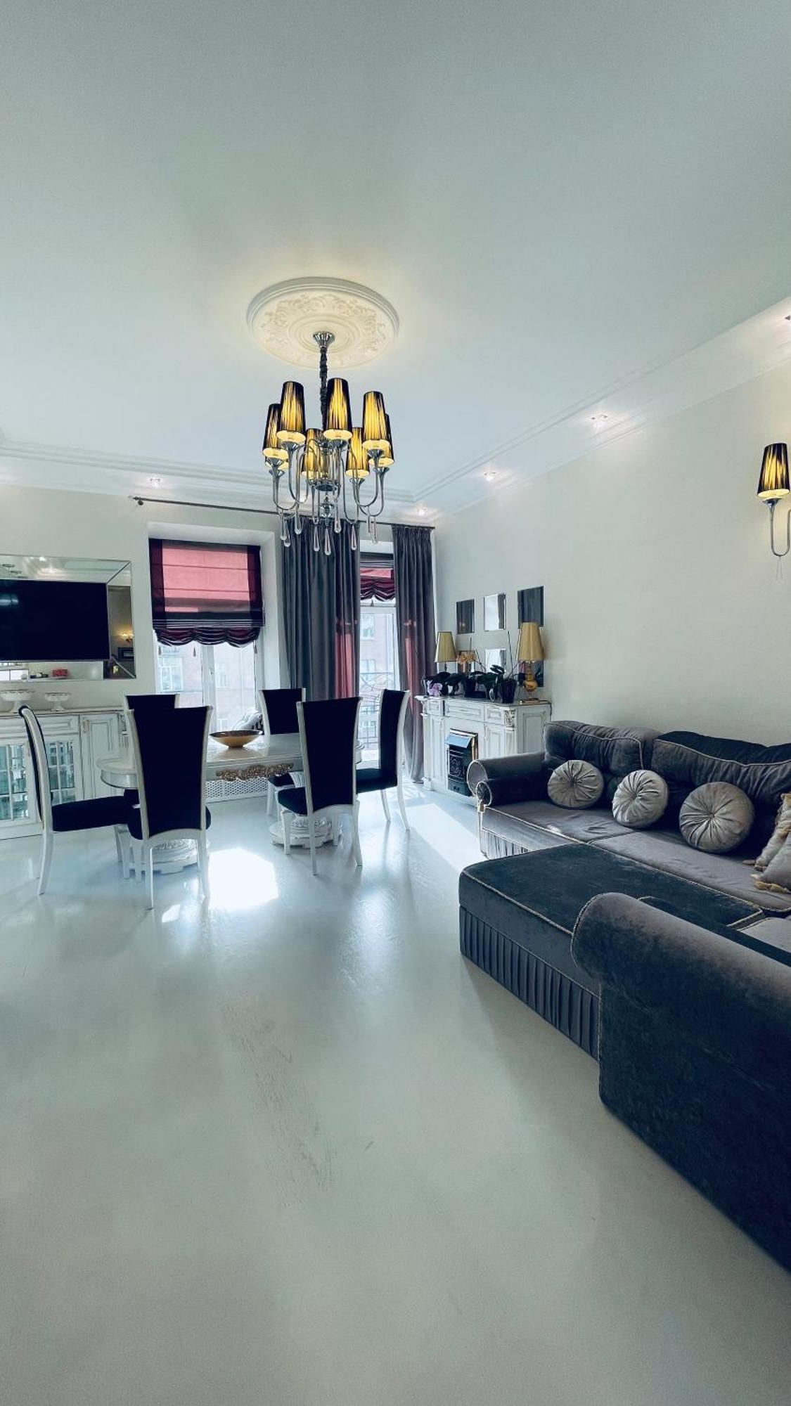 Luxury Design Apartments In The Center Of Kiev Exterior photo