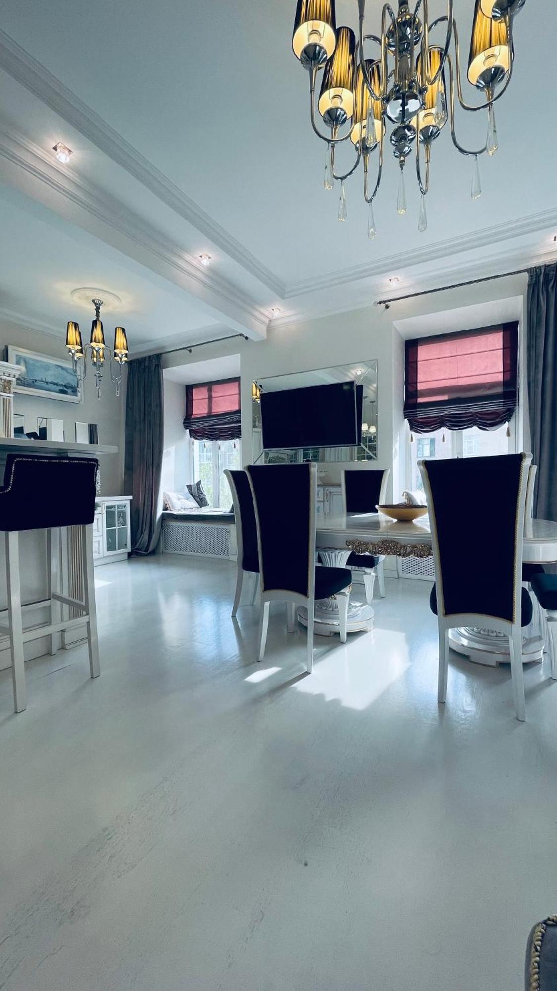 Luxury Design Apartments In The Center Of Kiev Exterior photo